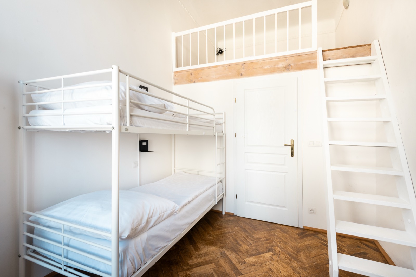 Apartment H04 — additional photo 12