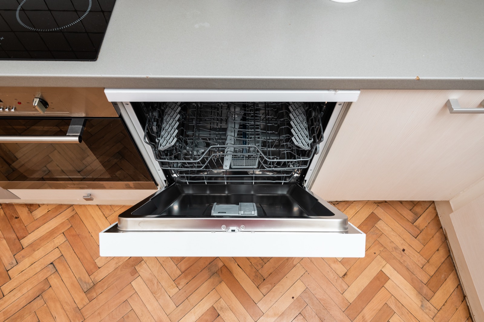 Apartment H06 — photo 8