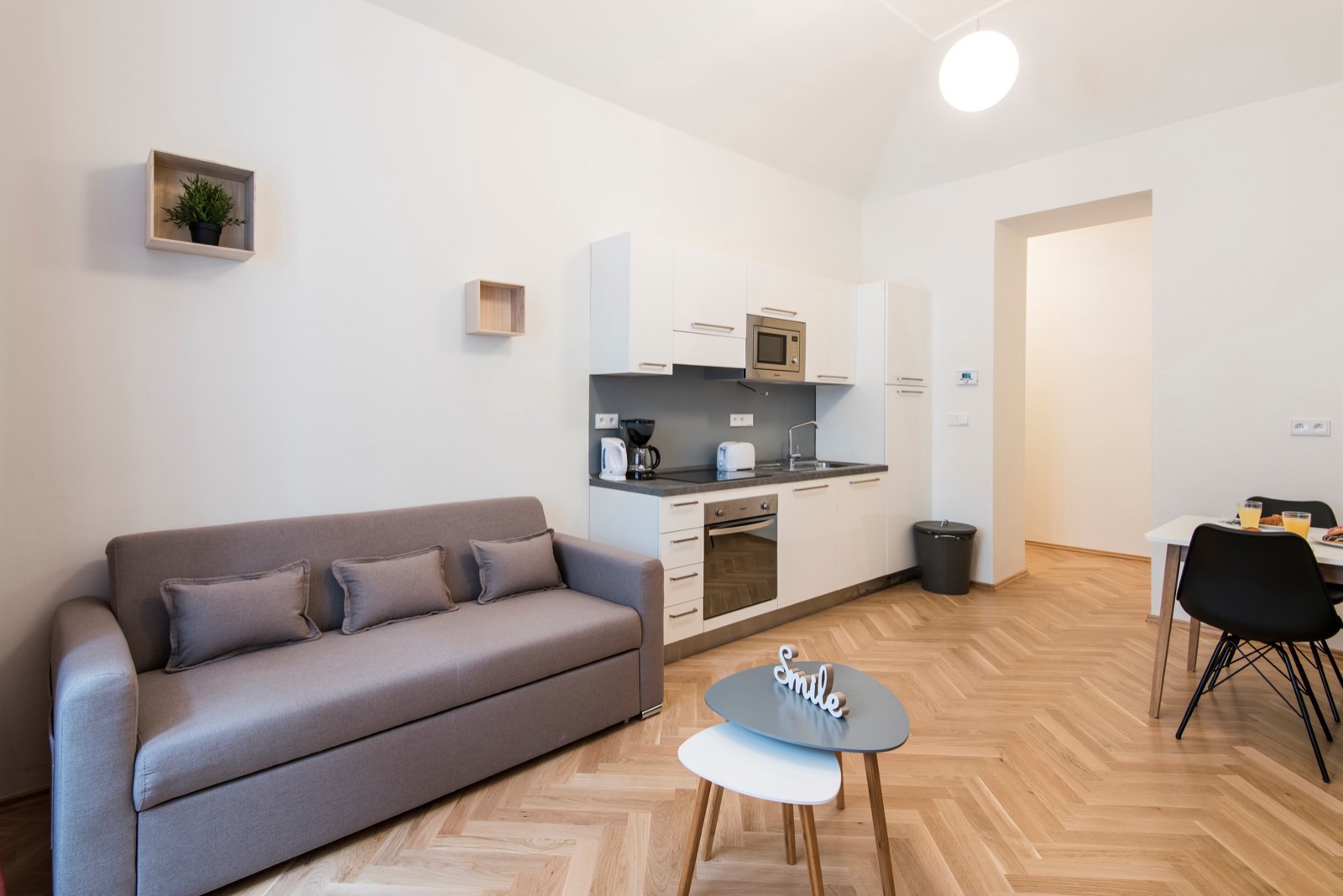 Apartment RE03 — photo 6