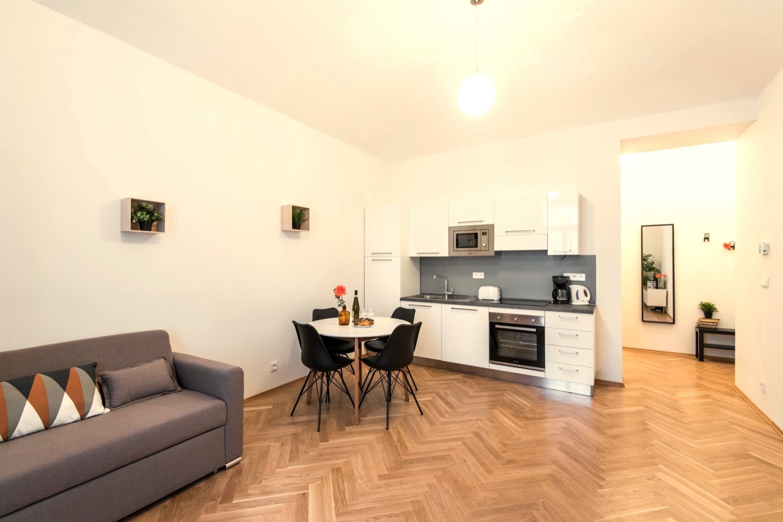 Apartment RE06 — additional photo 8