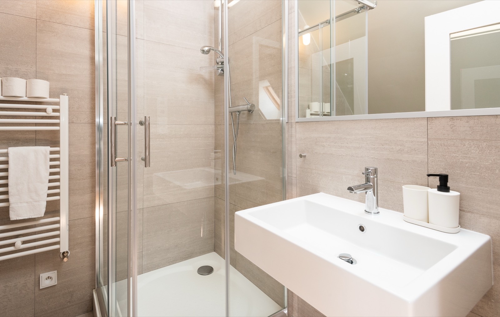 Apartment RE22 — additional photo 54