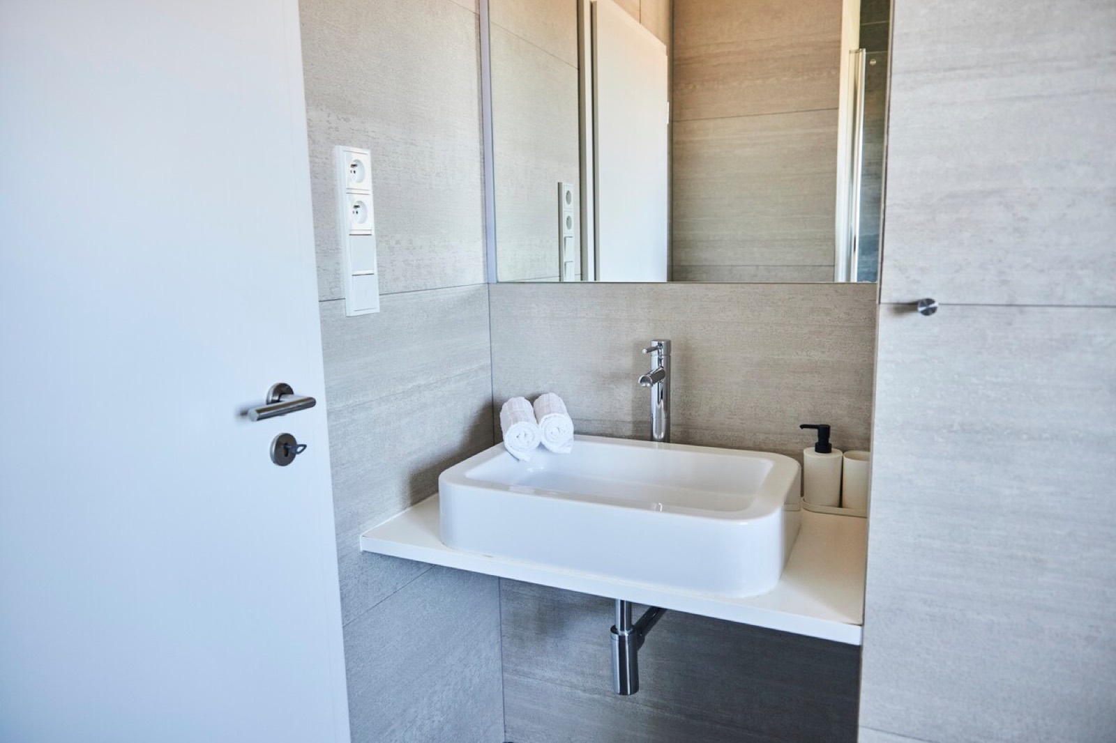 Apartment RE27 — additional photo 26